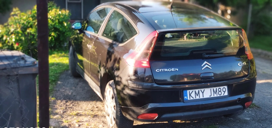 Citroen C4 cena 3800 przebieg: 253340, rok produkcji 2005 z Myślenice małe 137
